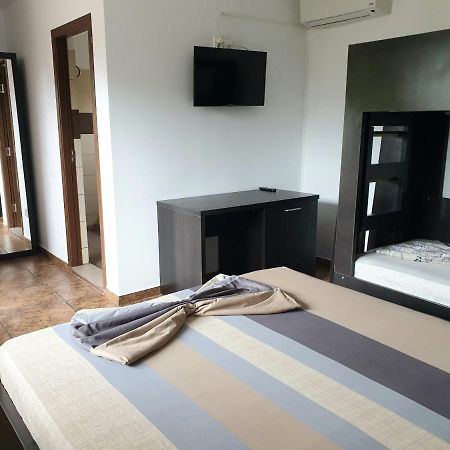 La Nasa Costinesti Hotel Buitenkant foto